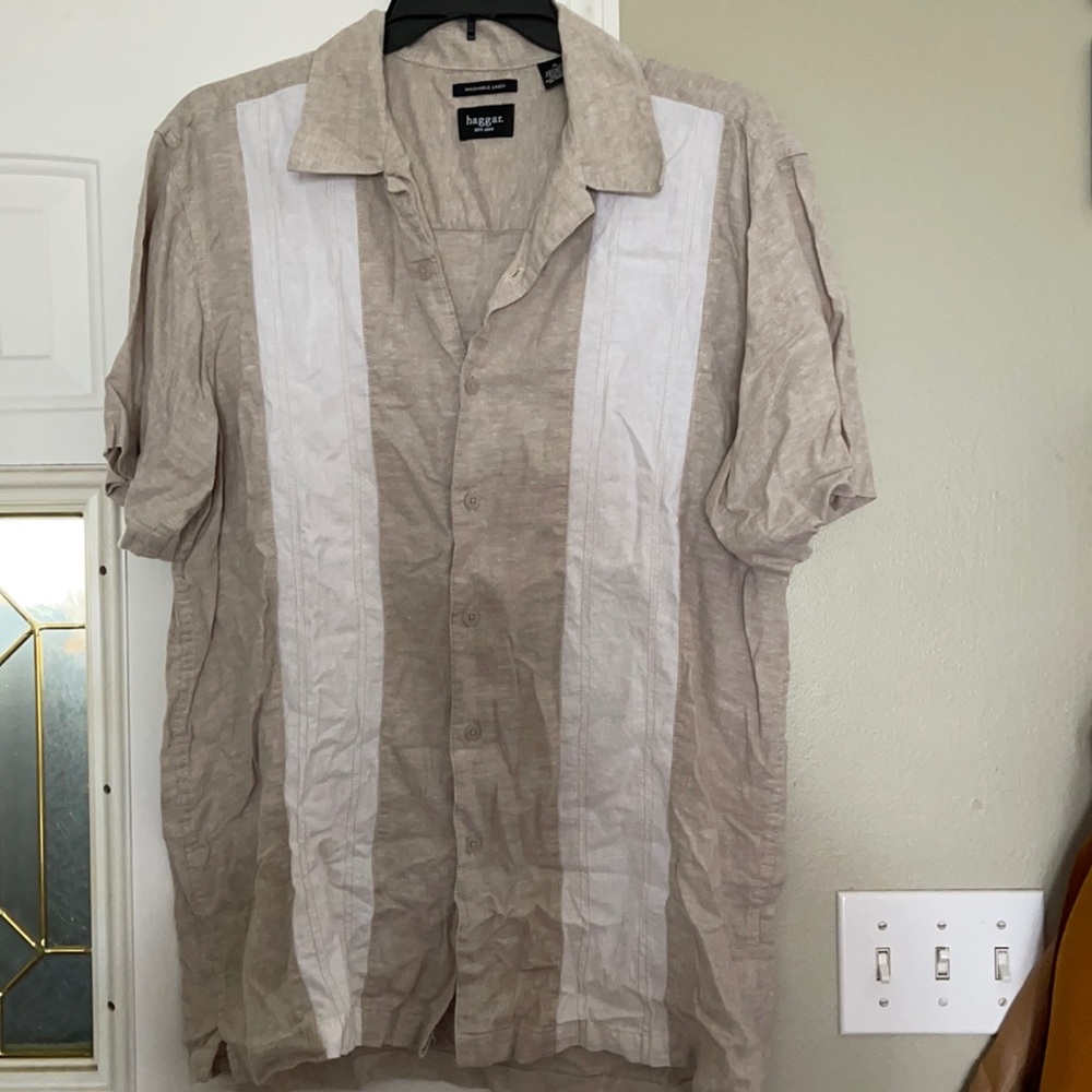 Haggar Men’s Casual Button Down